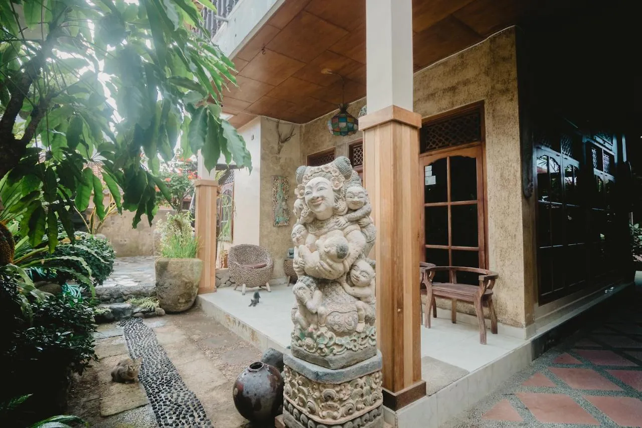 דירות דנפסאר Samblung Mas House בית אירוח